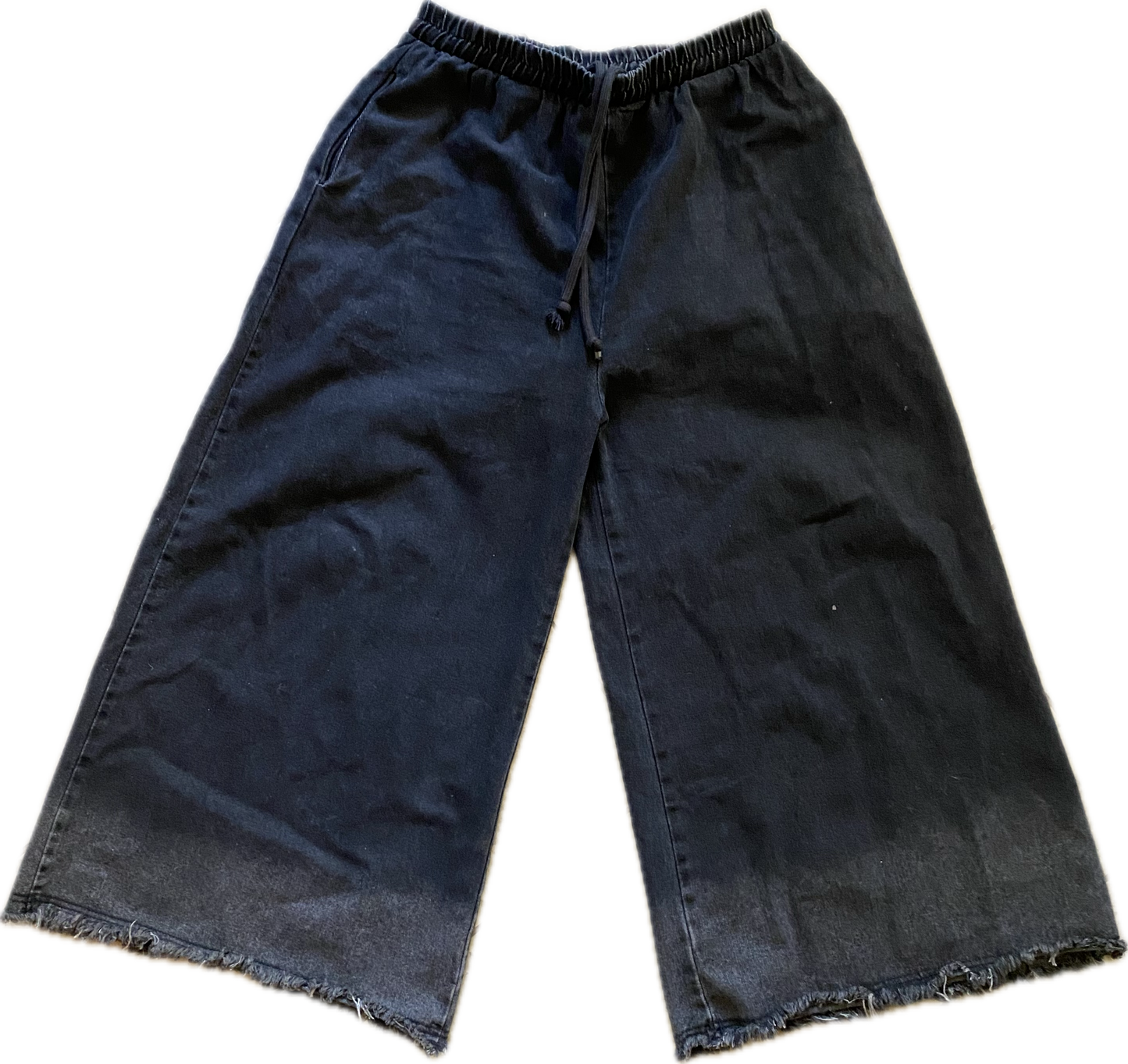 FADED BLACK SUPER WIDE LEG JEANS